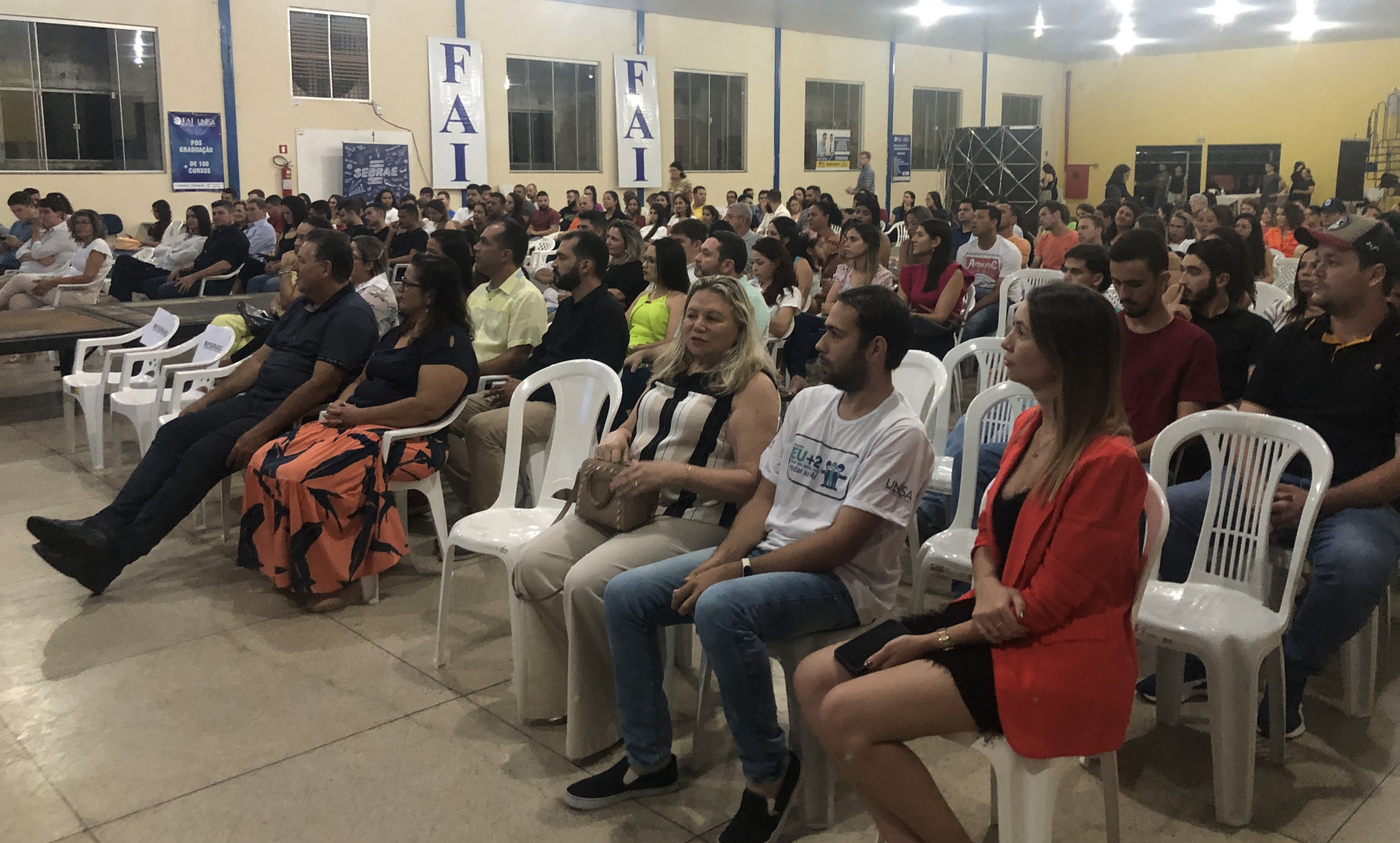 Sim ou Claro? – Prefeitura Municipal de Iporá